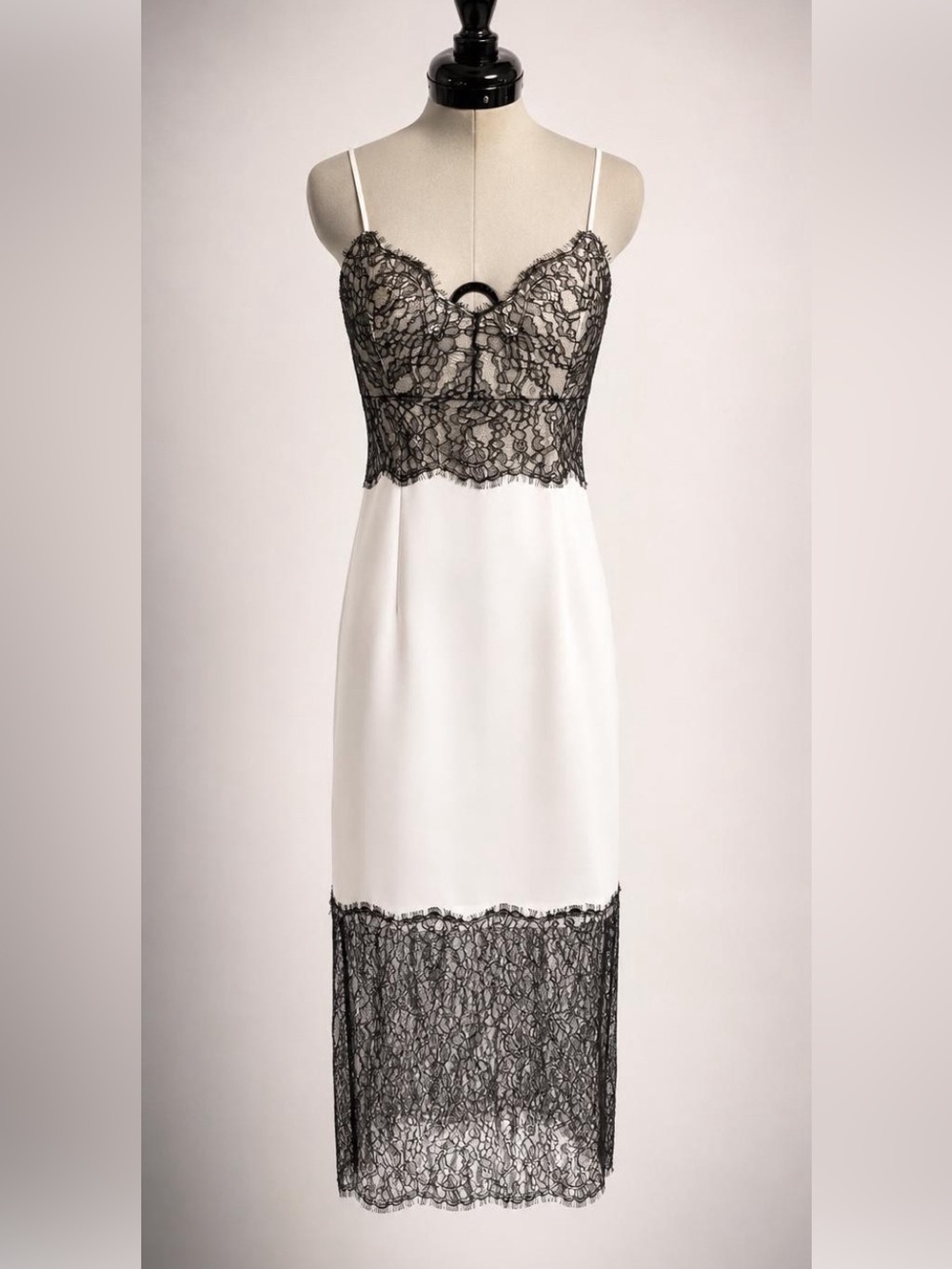 NICHOLAS White Midi with Black Lace Bodice, lace hem, spaghetti straps, 0, EUC